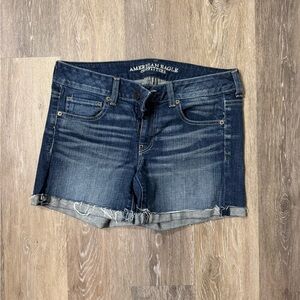 AE midi shorts